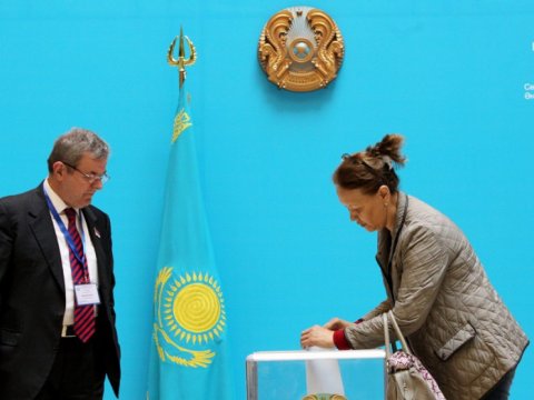 Qazaxıstanda prezident seçkiləri keçirilir