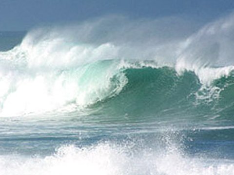 İndoneziyda güclü zəlzələ