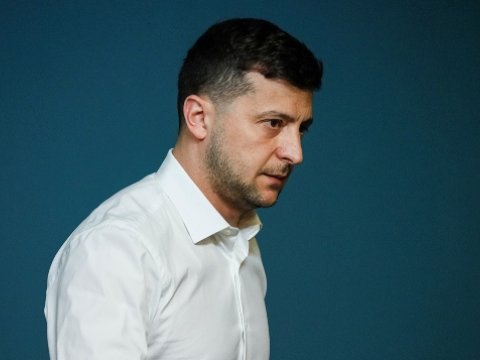 Zelenski 15 qubernatoru işdən çıxardı