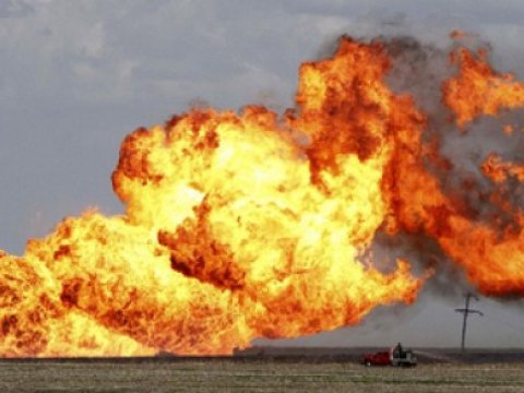 Neft kəmərində partlayış