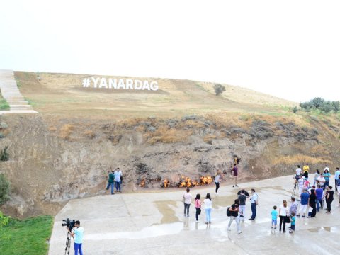 Agentlik jurnalistləri “Yanardağ”a apardı