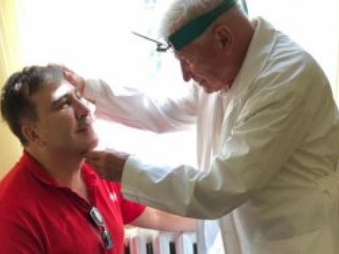 Saakaşvili Ukrayna ordusunda həbi xidmətə hazırlaşır