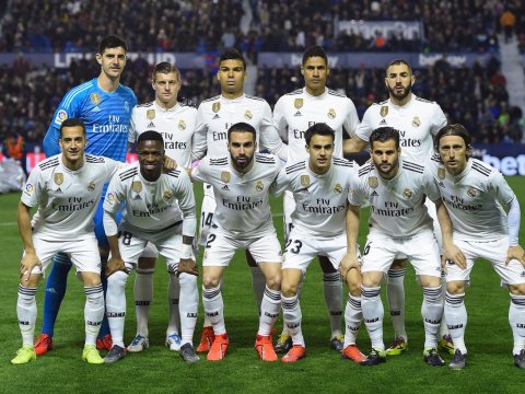 “Real Madrid” yeni rekorda imza atdı – 303 milyon avro xərcləyib