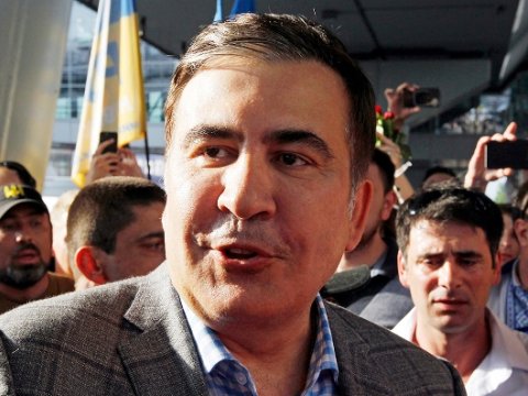 Məhkəmə Saakaşvilinin xeyrinə qərar verdi – Seçkilərə qatılacaq