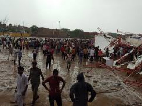 Bayram çadırı üçdu: 14 ölü, 50 yaralı