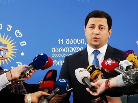 Gürcüstan parlamentinə yeni spiker seçildi