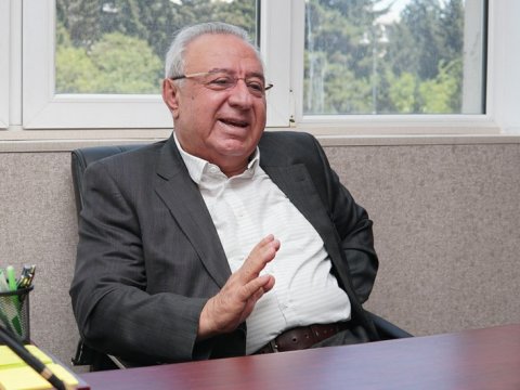 Deputat Hüseynbala Mirələmov kadr islahatları haqda: “O, prinsipial şəxsdir”