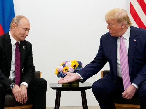 Tramp Putinə: “ABŞ seçkilərinə qarışma”