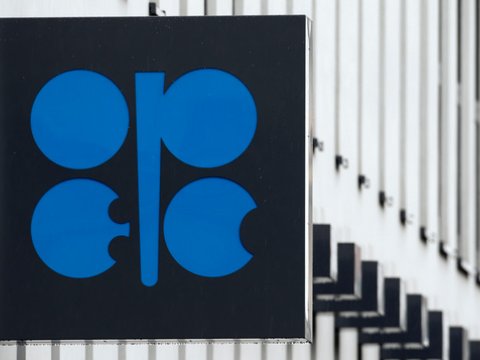 OPEK+ neft hasilatının azaldılması ilə bağlı razılaşdı