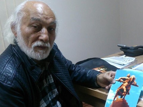 “Babəkin heykəlini hazırlayarkən stresdən infarkt keçirdim” - Arif Qazıyev 