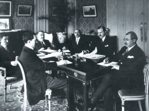 Azərbaycanda diplomatların GÜNÜDÜR