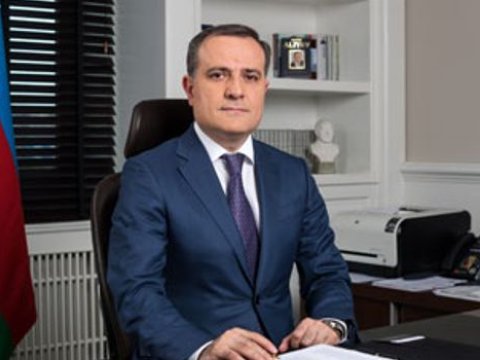 Təhsil nazirindən dərslərin başlama və bitmə vaxtı ilə bağlı açıqlama