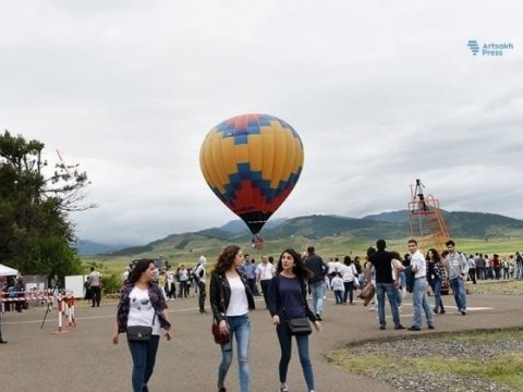 Separatçılar Qarabağa gələn turistlərin sayını AÇIQLADI