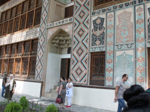 Turizm Agentliyi Şəki Xan Sarayındakı faciə HAQDA: “Effektiv üsul axtarılır”