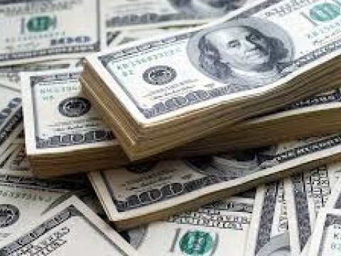 Azərbaycanda banklara qoyulan əmanətlərin 57,4 faizi xarici valyutadadır