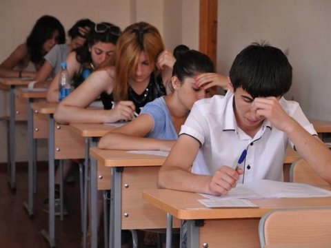 Tələbə köçürülməsi üçün qeydiyyat başa çatdı