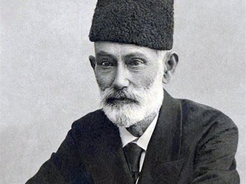 Həsən bəy Zərdabinin universitetdən aldığı fərqlənmə attestatı - FOTO