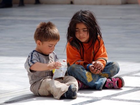 Uşaqları oğurlayıb dilənçi edirlər – Keçmiş polis rəisi