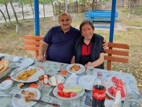 Deputat Musa Yaquba baş çəkib səhhəti ilə maraqlandı - FOTO