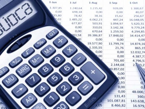 Dövlət büdcəsinin kəsiri 667 milyon manatı ötdü - Azərbaycanda