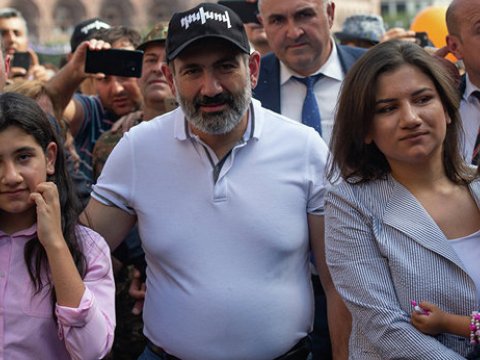 Yeni Qarabağ danışıqları, yeni forma, nimdaş məzmun - TƏHLİL