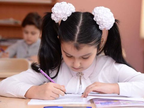 Şagird yerdəyişməsi necə həyata keçirilir? - Valideynlərin suallarına CAVABLAR  