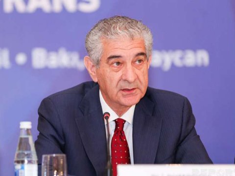 Əli Əhmədov: “Azərbaycan heç zaman indiki qədər güclü olmayıb”