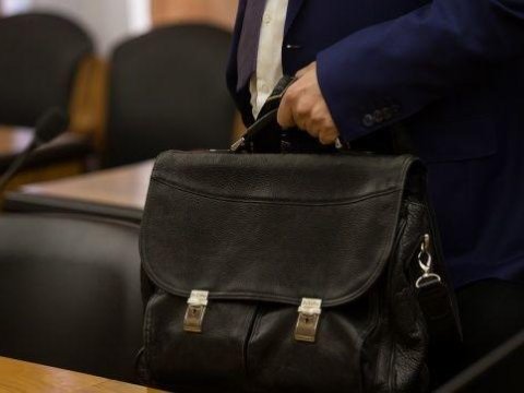 Bəzi rektorlar Təhsil Nazirliyinin qərarını qulaqardına vururlar - QALMAQAL  