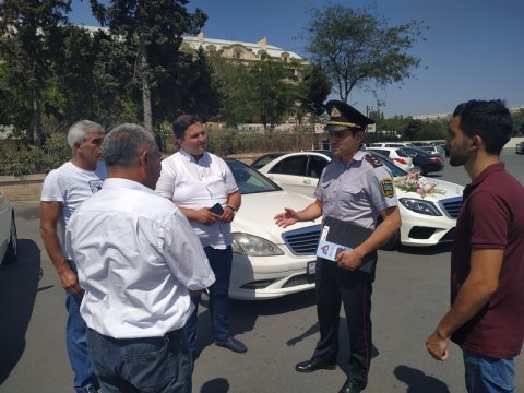 Yol polisindən toy karvanları ilə bağlı YENİLİK - FOTO