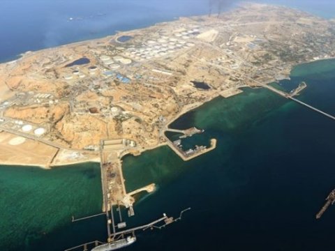 İran Fars körfəzində ada inşa edir