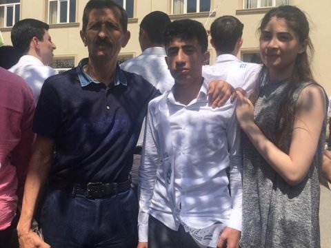 Jurnalistin tələbə övladları: “Atamızın peşəsinə heç marağımız yoxdur” - MÜSAHİBƏ