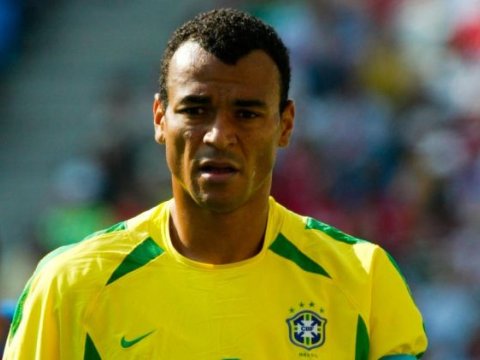 Məşhur braziliyalı futbolçunun oğlu öldü