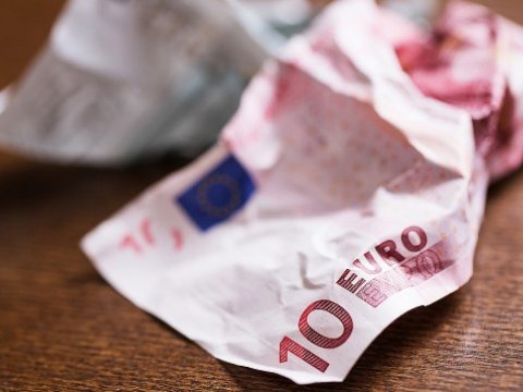 Dünyanın ən çirkli pulları hansılardır?