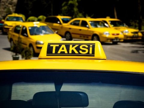Taksi xidmətlərində gəlirlərin gizlədilməsinə necə mane olmalı... 