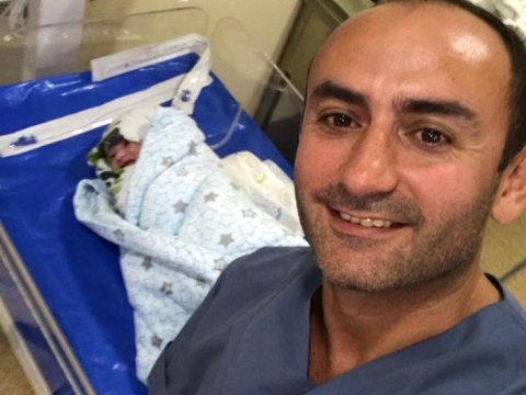 Kişi ginekoloq: “Doğuş proseslərində iştirak etdikcə, bu sahə daha da maraqlı gəldi” - SÖHBƏT   