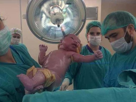 Tibb Universitetində ginekoloq ixtisası üzrə neçə oğlan təhsil alır? - AÇIQLAMA  