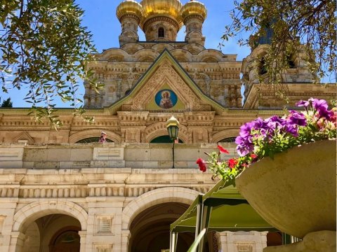 4 min yaşlı “lənətlənmiş” müqəddəs şəhərdən REPORTAJ