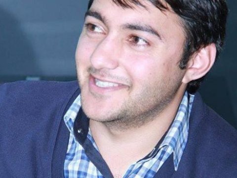 Jurnalist Əziz Əlibəyli mətbuat katibi təyin olundu 