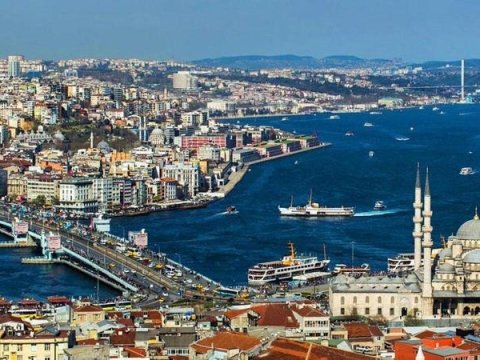 İstanbulda 5,9 bal gücündə zəlzələ olub