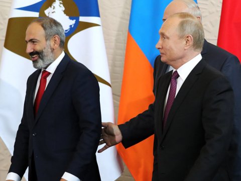 Putinin Ermənistan səfəri və ya Moskva ilə Yerevan arasında ÜÇ PROBLEM