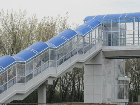 Yerüstü keçid var, eskalatoru isə yox – Ekspert: “Bu keçidləri quraşdırarkən düşünmək lazımdır ki…”