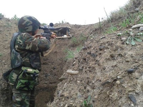 Ermənistan-Azərbaycan sərhədində ATIŞMA – Düşmən əsgəri vuruldu