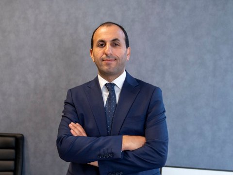 İdeal müəllim şagirdlərində dərsə həvəs və rəğbəti necə qazandırmalı?  - Fuat Bakışlı yazır