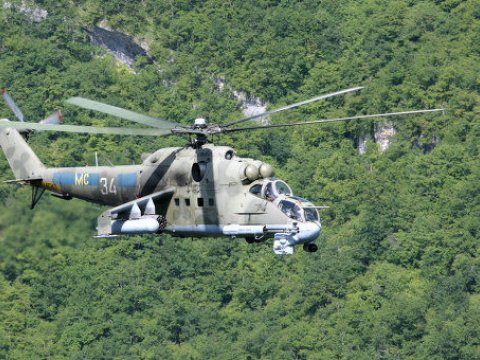 “Hərbiçilərimiz Azərbaycan səmalarında izinsiz gəzən helikopteri vura bilər”