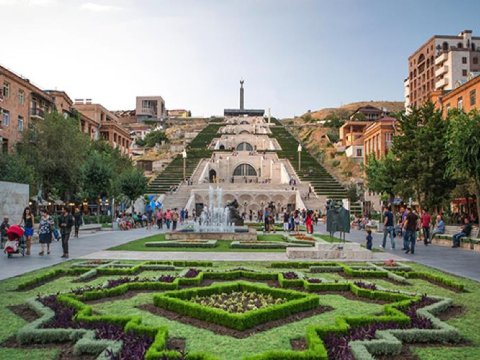 Ermənilər bu dəfə Roma iddiasında: 29 il sərsəmliyi