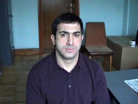 Rövşən Lənkəranskidən bəhs edən “Böyük qardaş” kitabı satışa çxarıldı