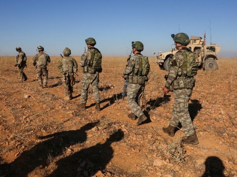 Əsəd qüvvələri türkləri qabaqladı, Mənbici ələ keçirdi 