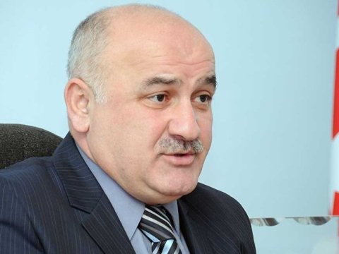 Arif Hacılı sürücü və katibəsinin Məclis üzvü seçilməsindən DANIŞDI: “Biz onunla qonşuyuq”