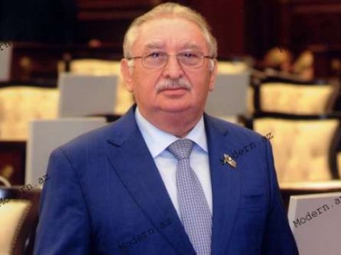 Sizin icra başçınız: Qazaxlılar Rəcəb Babaşovdan razıdırlar, narazı?..