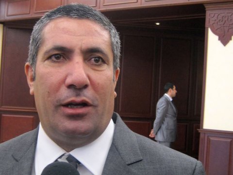 Siyavuş Novruzov: “Paşinyan onların “düymə”lərini sıxıb ki, dayanmayın, hərəkət edin”